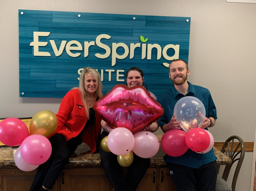 高速公路套房酒店主图