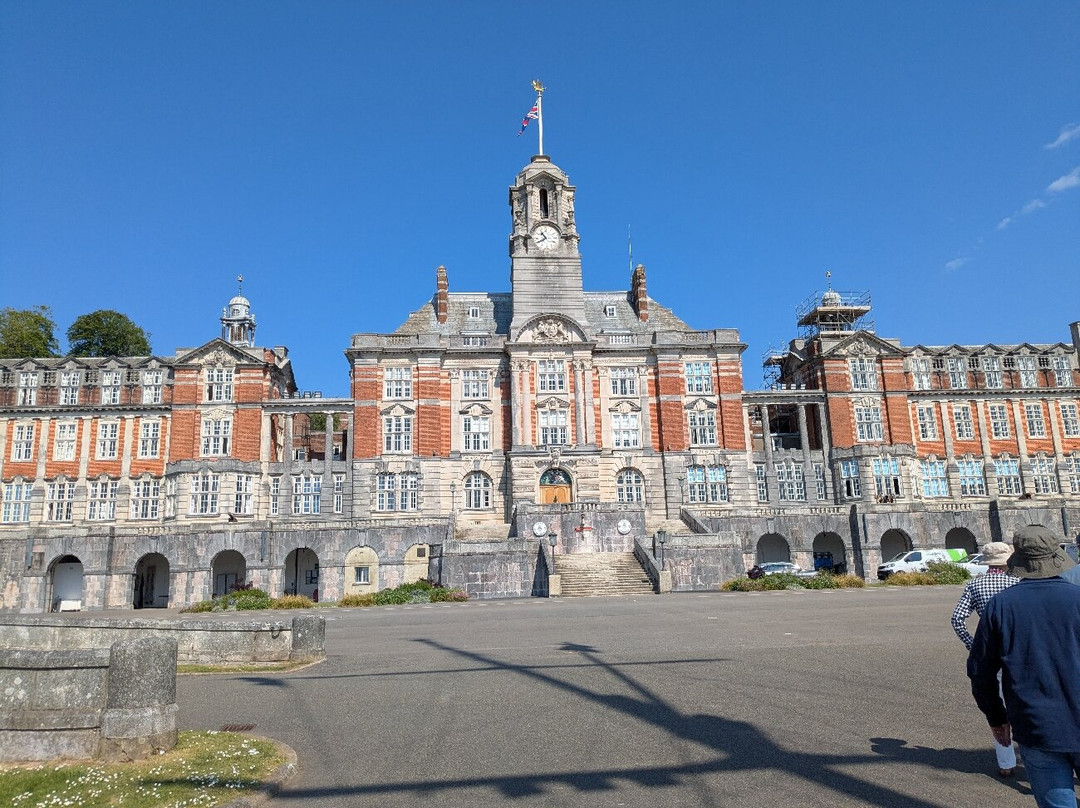 Britannia Royal Naval College-达特茅斯必去景点