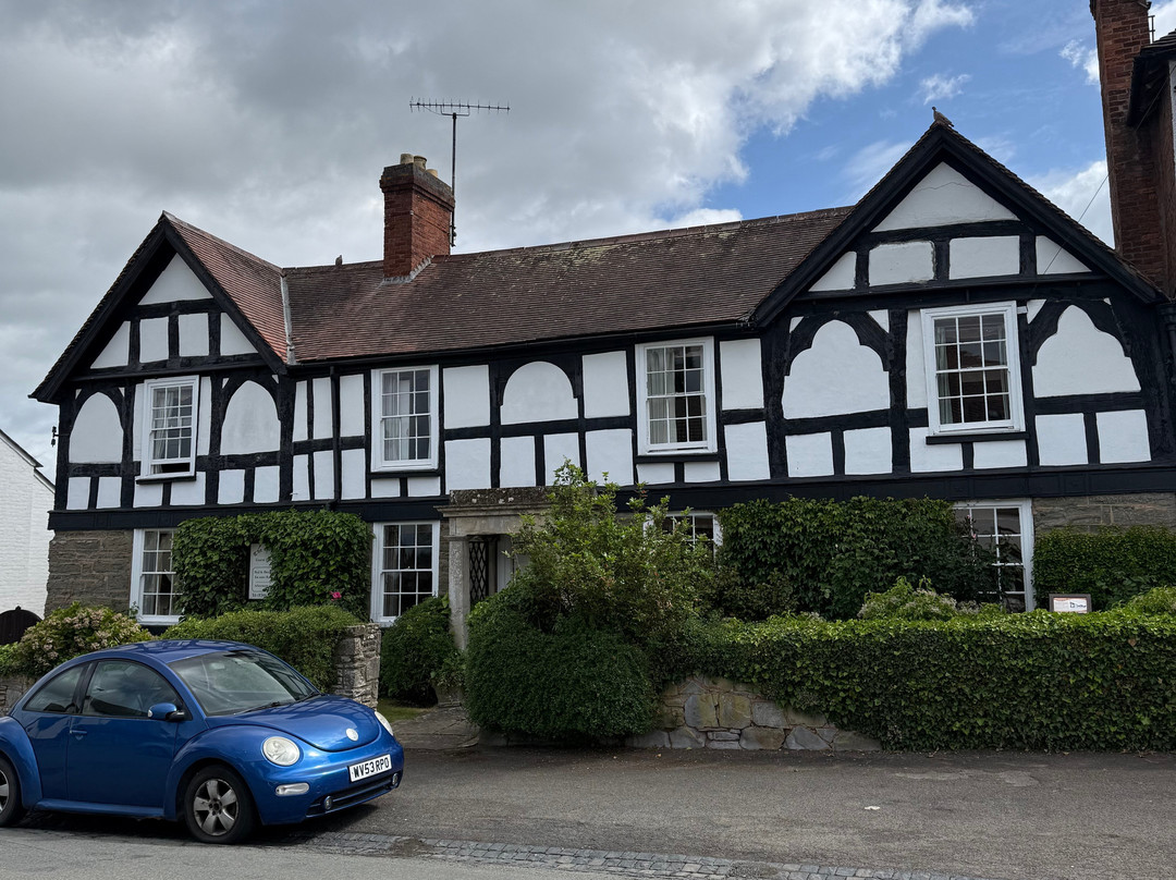The Gables Guest House & Tea Rooms主图