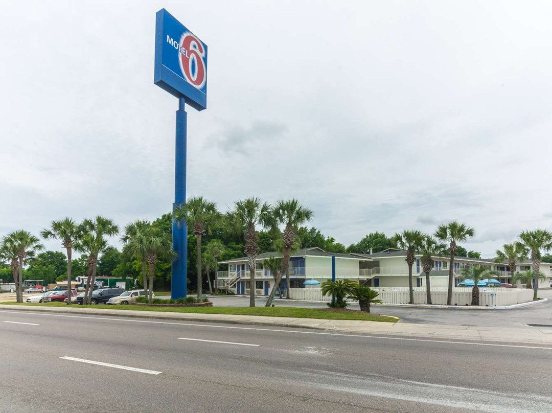 Motel 6 Pensacola West