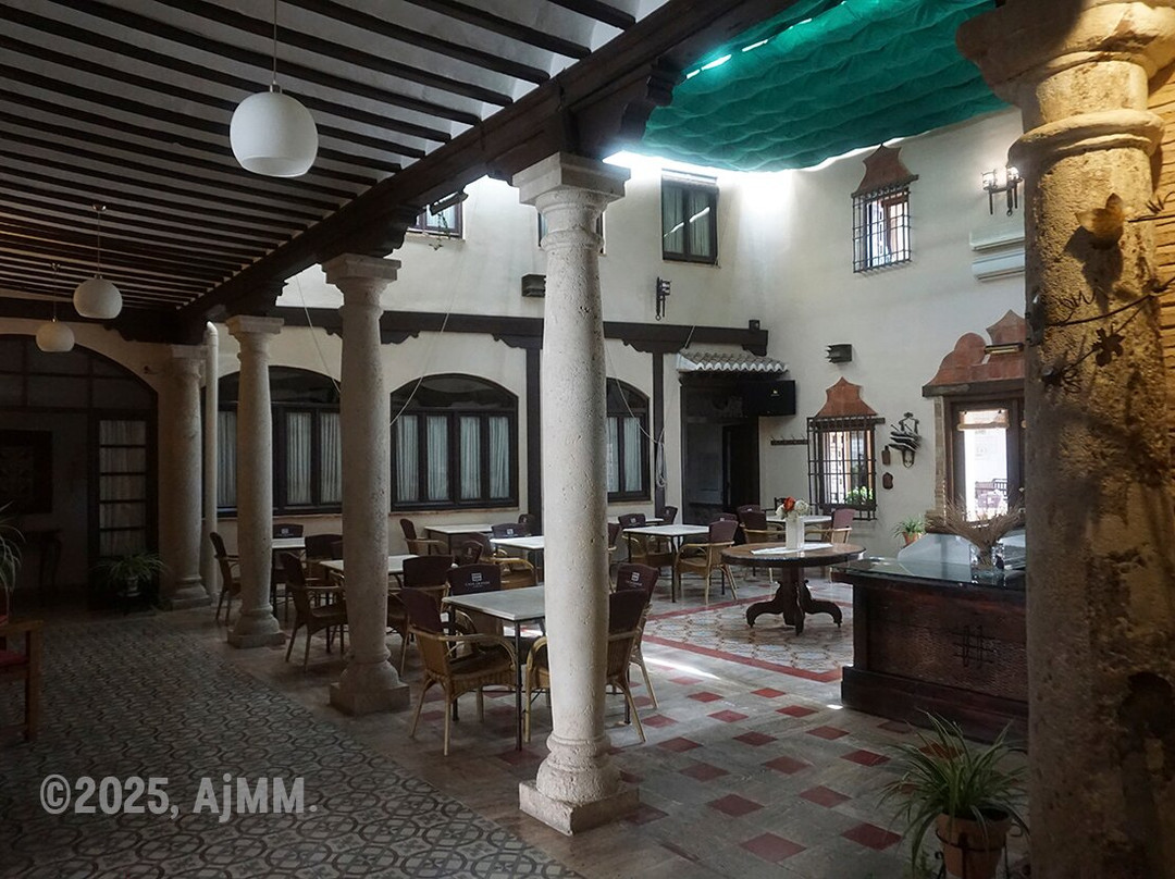 伟人阿尔马格罗酒店主图