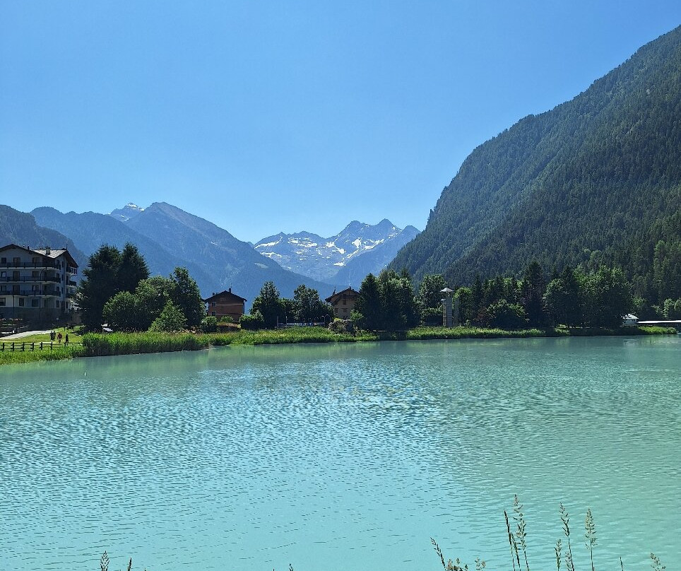 Lago di Brusson-Brusson必去景点