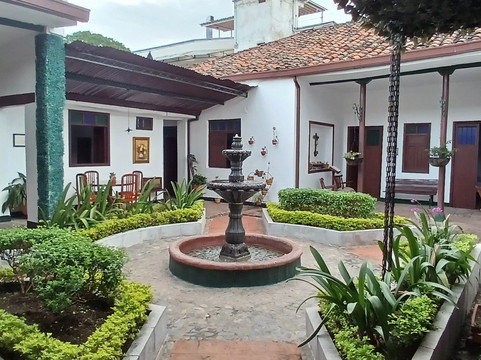 Hotel Casa Antigua Buga主图