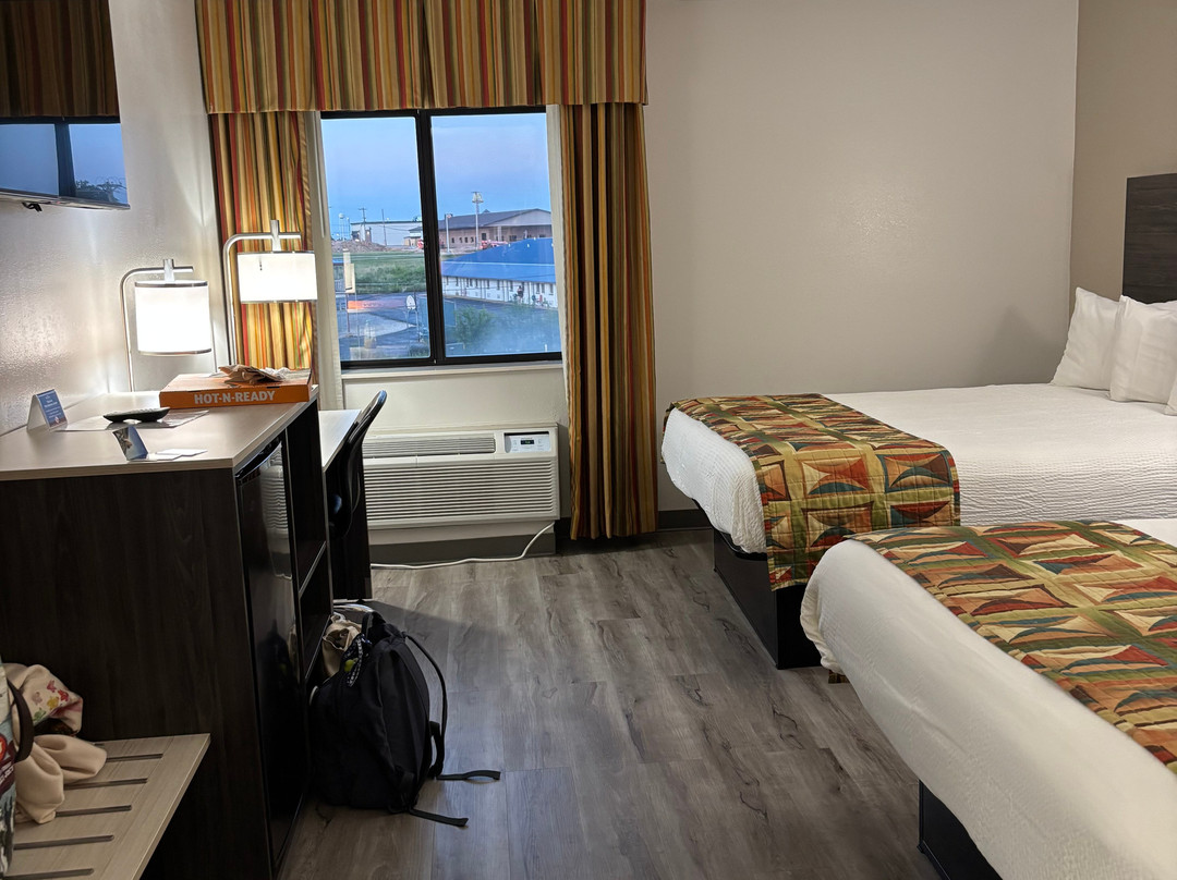 Baymont by Wyndham Sullivan主图