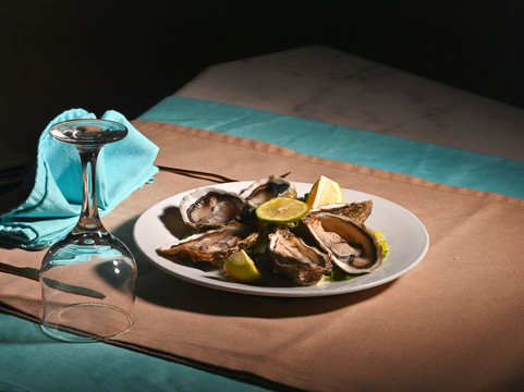 L'Initiale Hotel-Restaurant主图