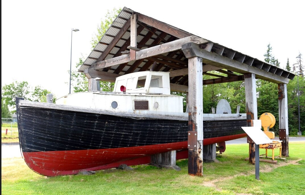 Kenai Chamber of Commerce and Visitor Center-基奈必去景点