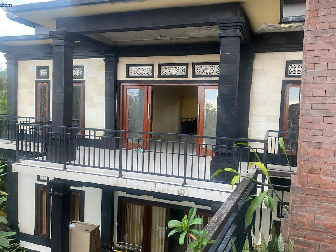 Capital O 93844 Arta Adi Homestay Near Bali Zoo