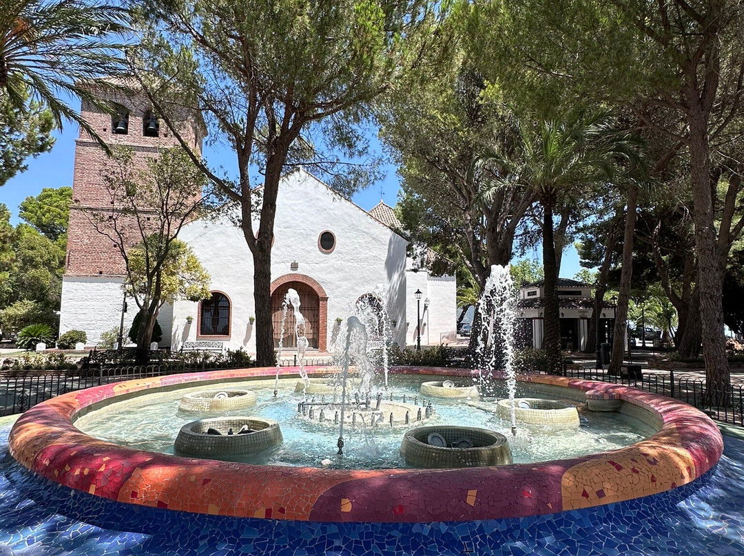 Iglesia Inmaculada Concepcion-米哈斯镇必去景点