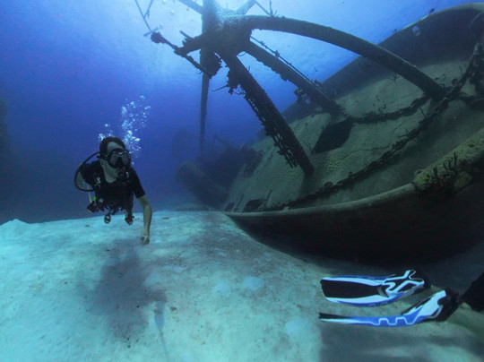 Off the Wall Divers-大开曼岛必去景点