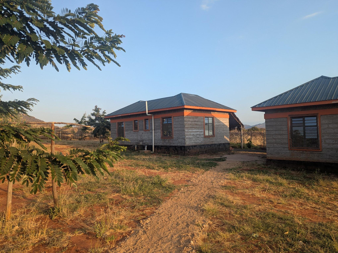 Tausa Tsavo Ecolodge JUST LIKE HOME