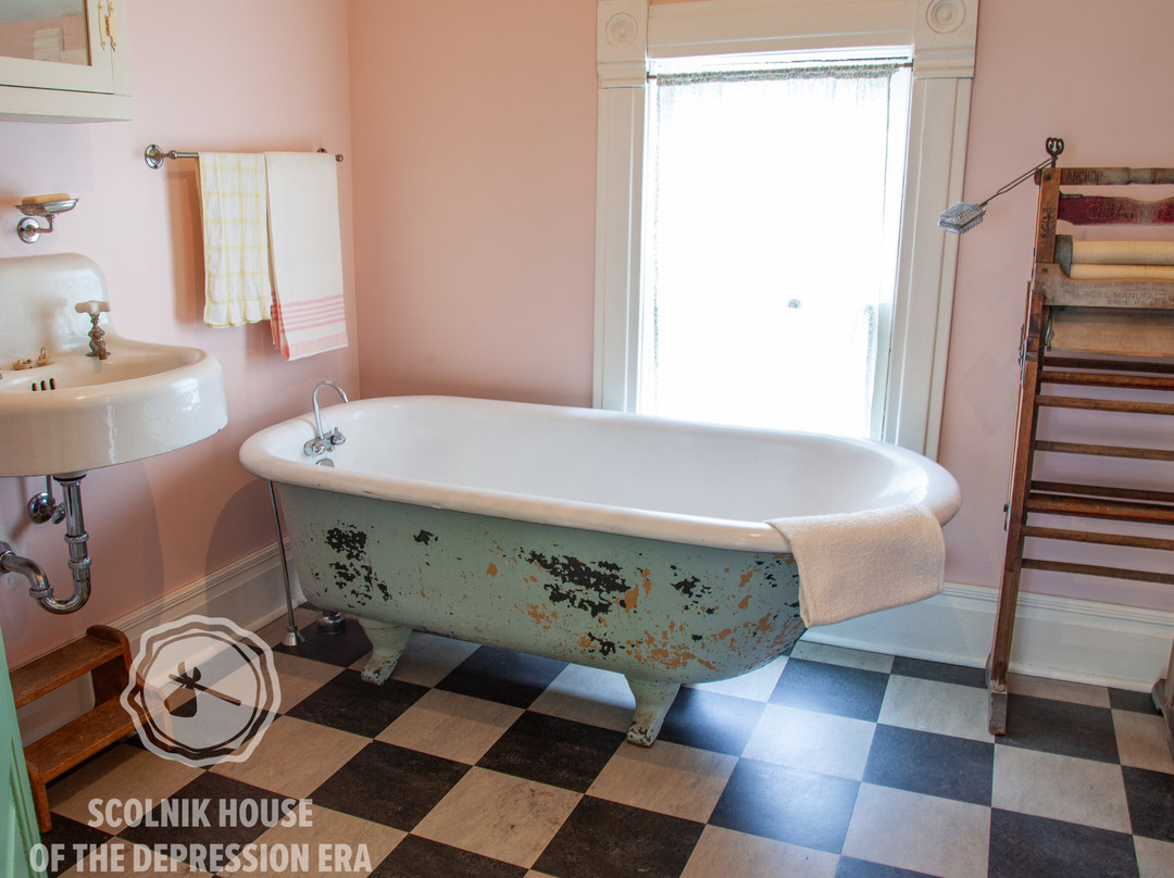 Scolnik House of the Depression Era-马斯基根必去景点