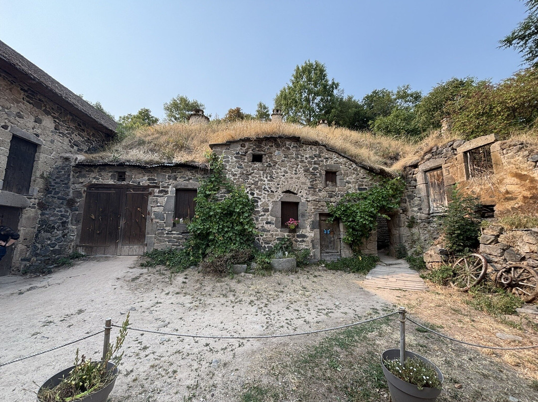 Les Mystères de Farges-Saint-Nectaire必去景点