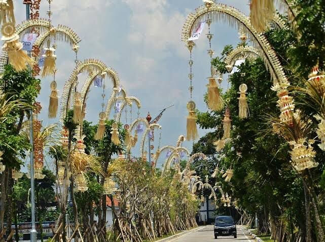 Dekorasi Janur Kuning Sawangan