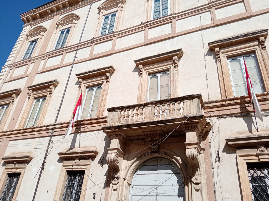 Palazzo Brunetti Candiotti-福利尼奥必去景点