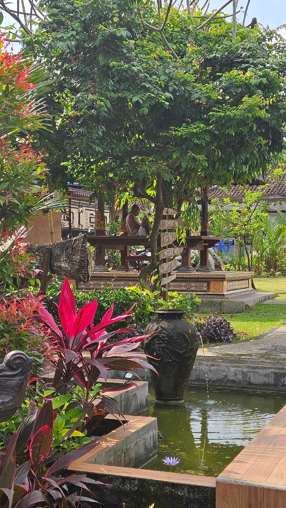 The Dukuh Retreat-官方