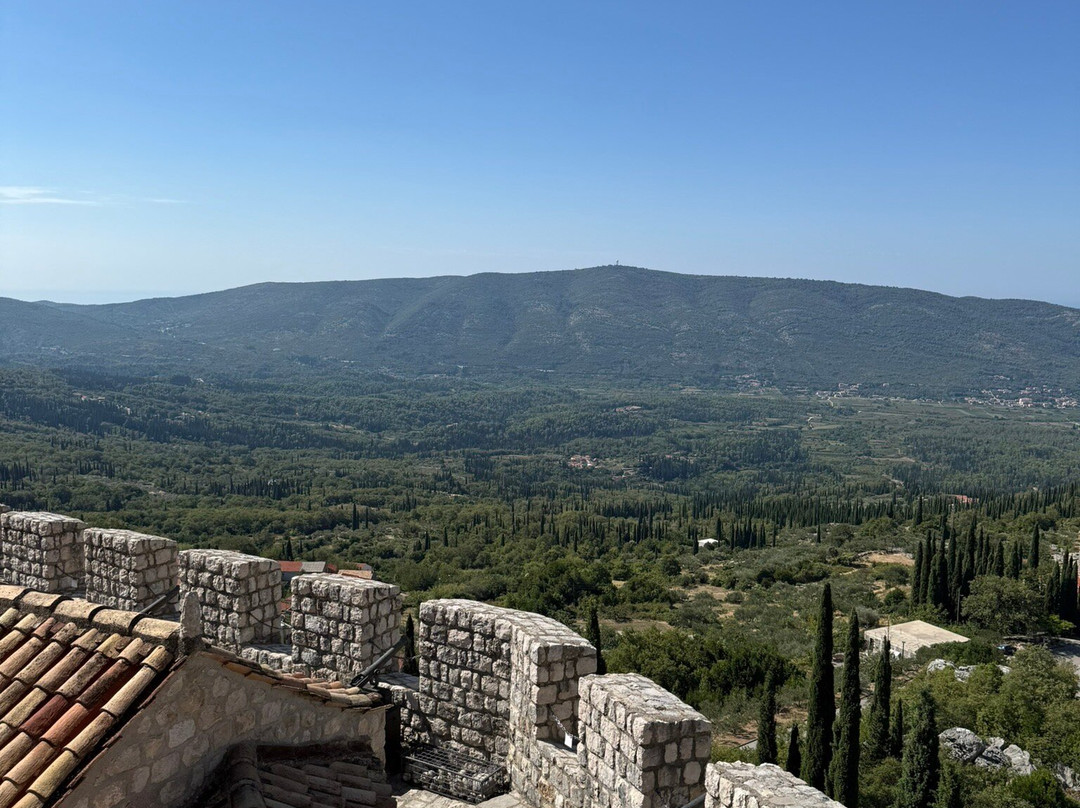 Sokol Grad-Dunave Krajnje必去景点