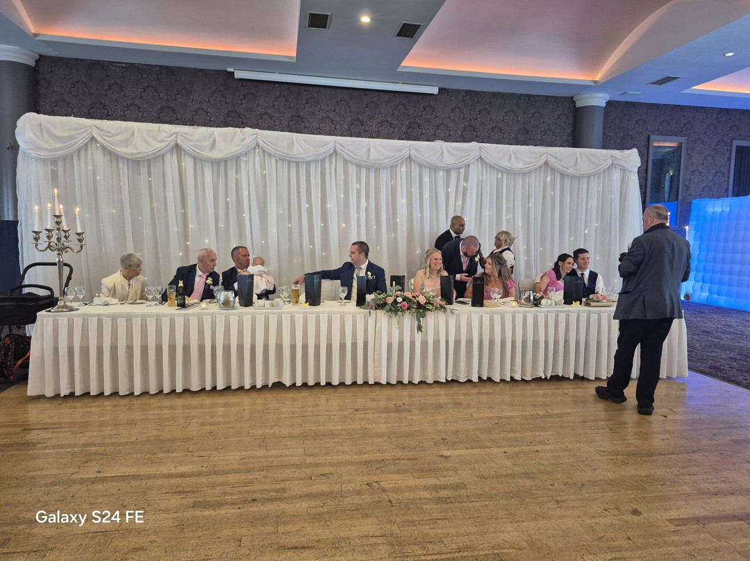 Rochestown Park Hotel主图