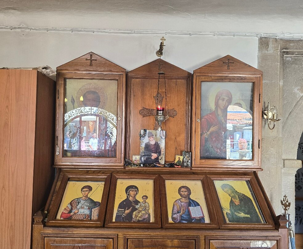 Church Agios Dimitrios-阿菲托斯必去景点