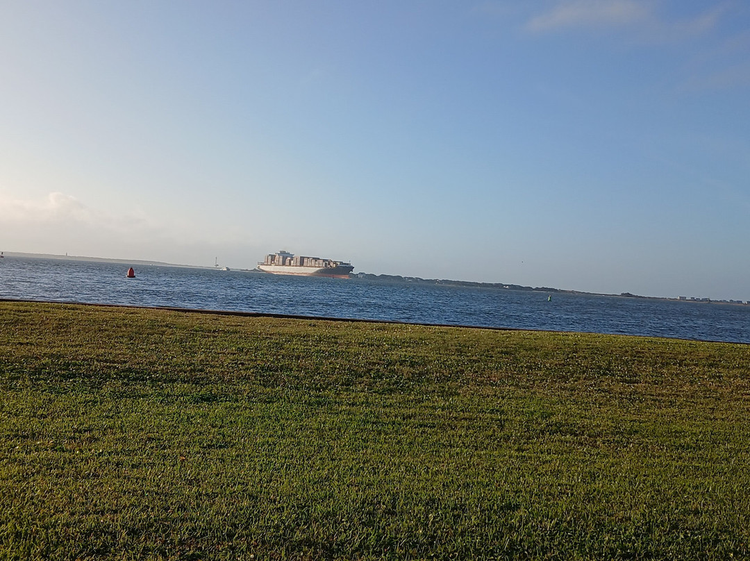 Riverside Motel主图