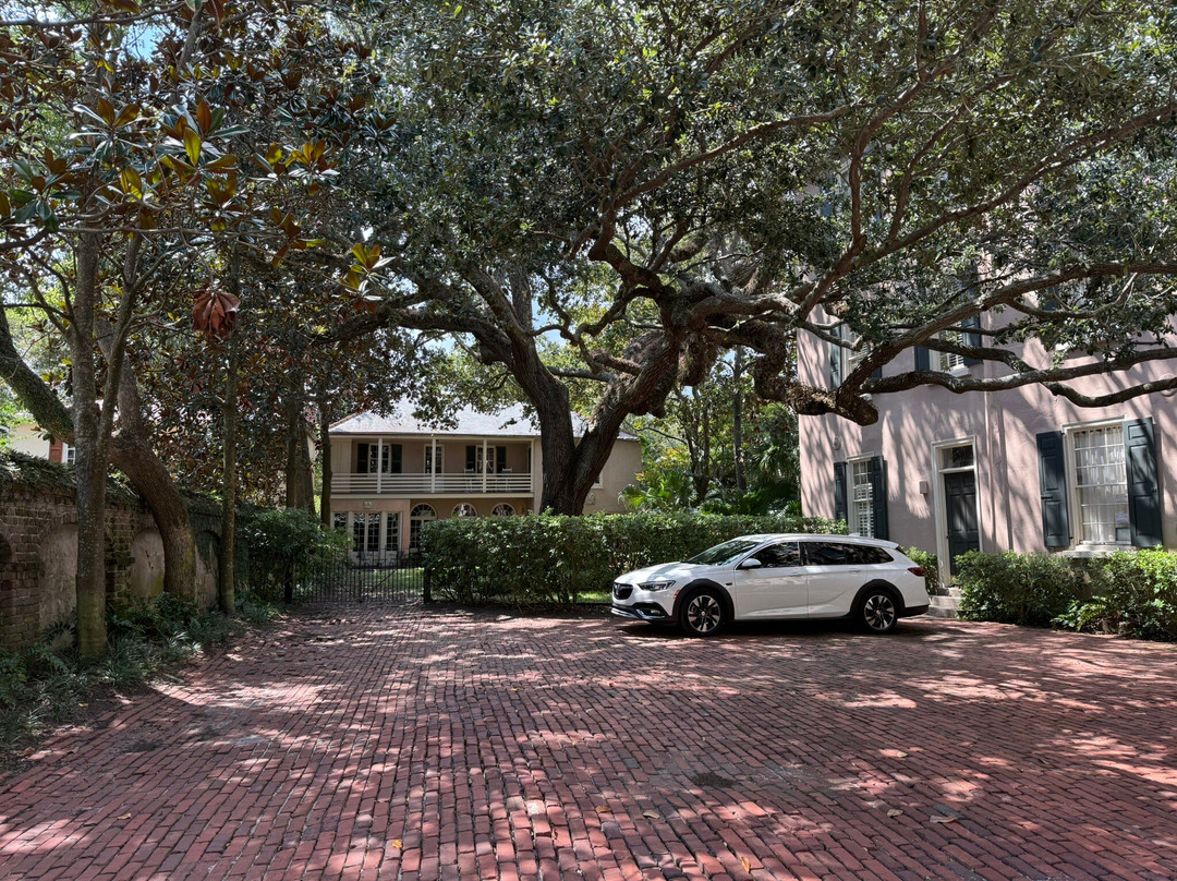 21 East Battery Bed and Breakfast主图