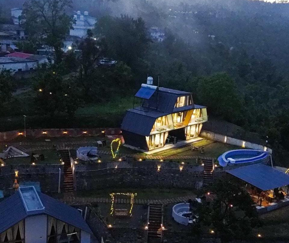 Himadvaya- The Himalayan Prism