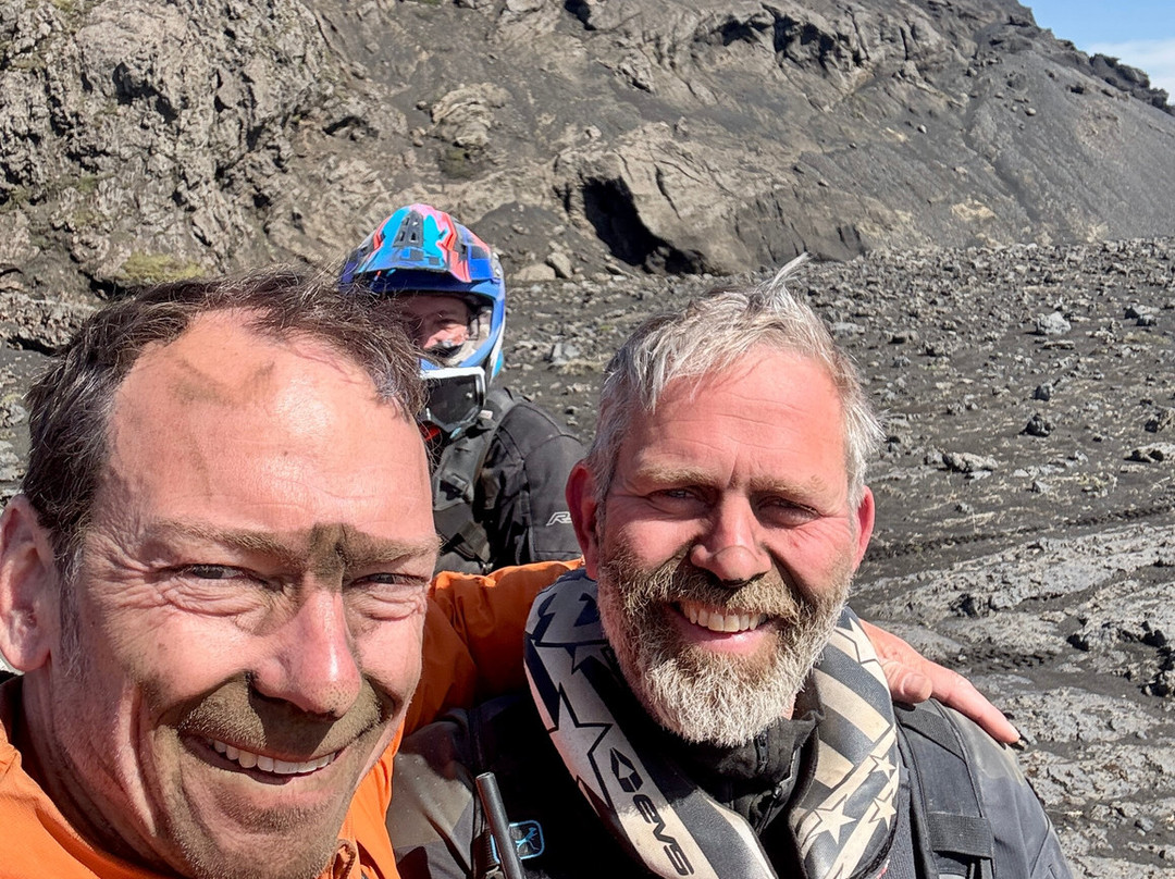 Ride with Locals-塞尔福斯必去景点