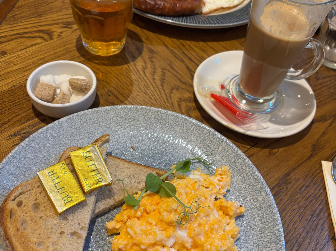 The Inn West End主图