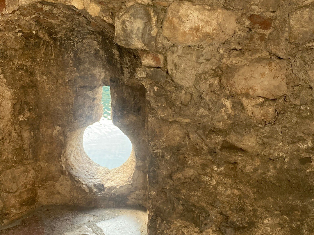 Gurdich Gate-科托尔必去景点