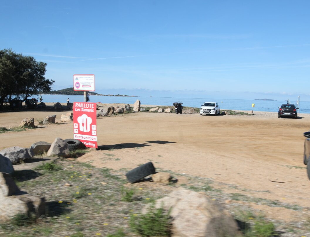 Plage d'Agosta-Albitreccia必去景点