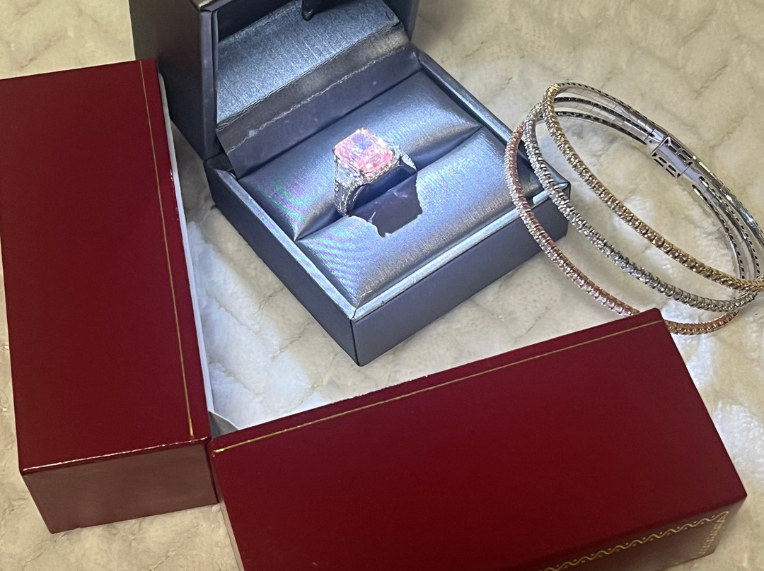 Ajanta Jewelers-圣 托马斯必去景点