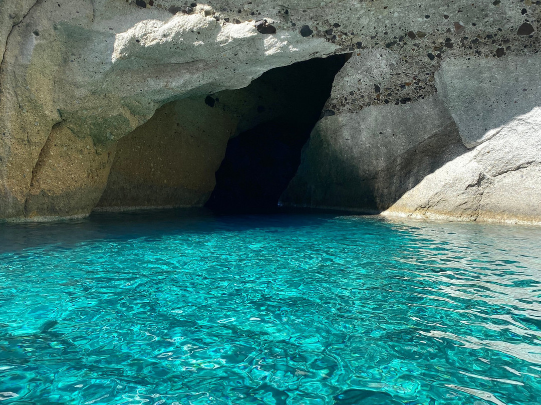 Horizon Yachts-Adamas必去景点