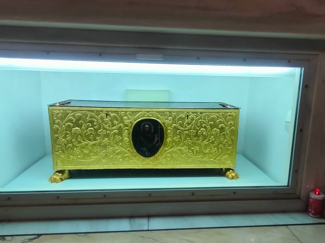 Basilica di San Tommaso Apostolo-Ortona必去景点