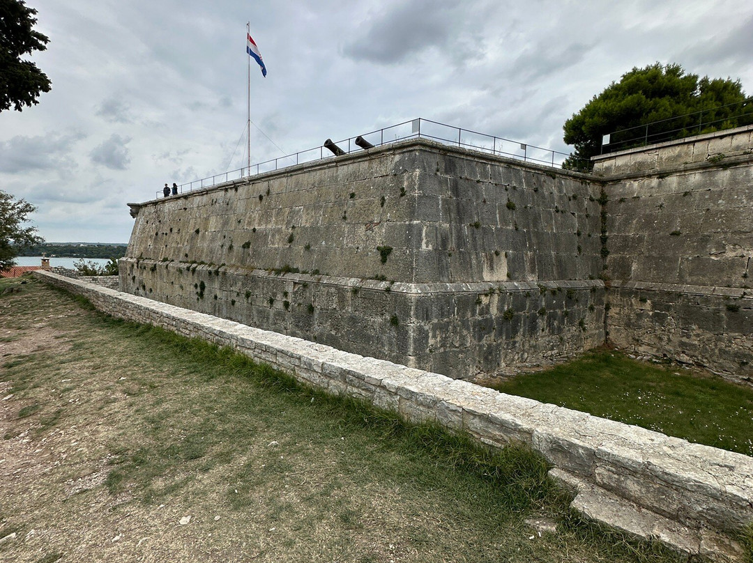 Pula Citadel-普拉必去景点