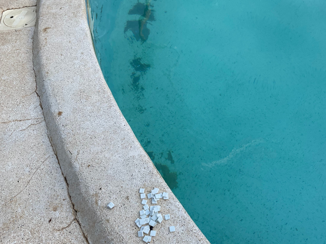 蒙玛兹饭店主图