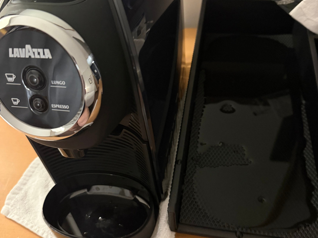 The Beeman Hotel主图