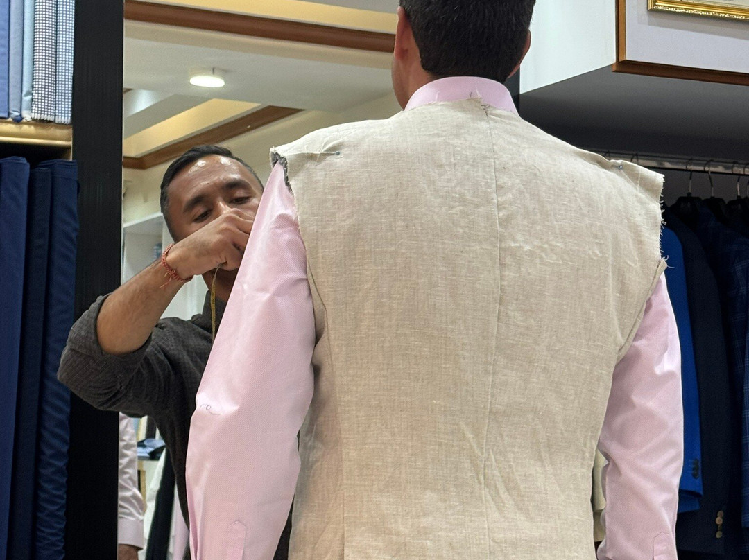 Anthony's Bespoke Tailor-卡伦必去景点