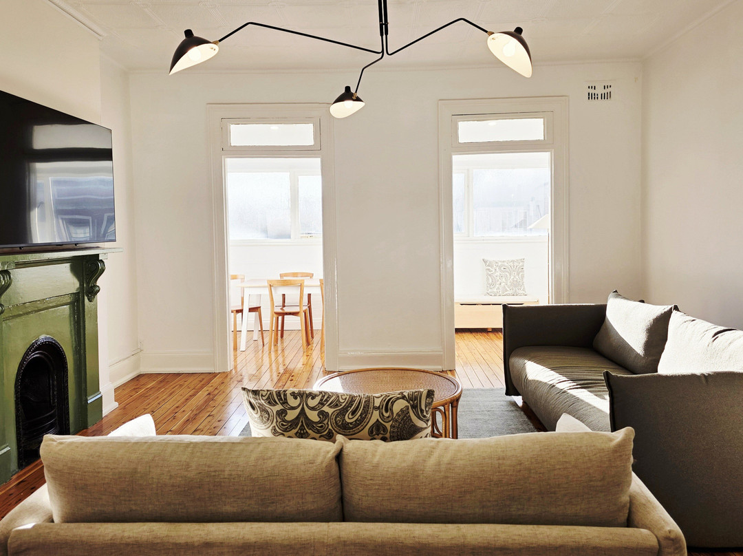 皇冠大酒店主图