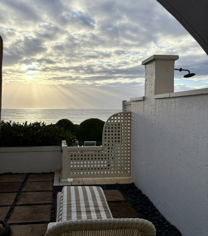 牡蛎盒子酒店主图