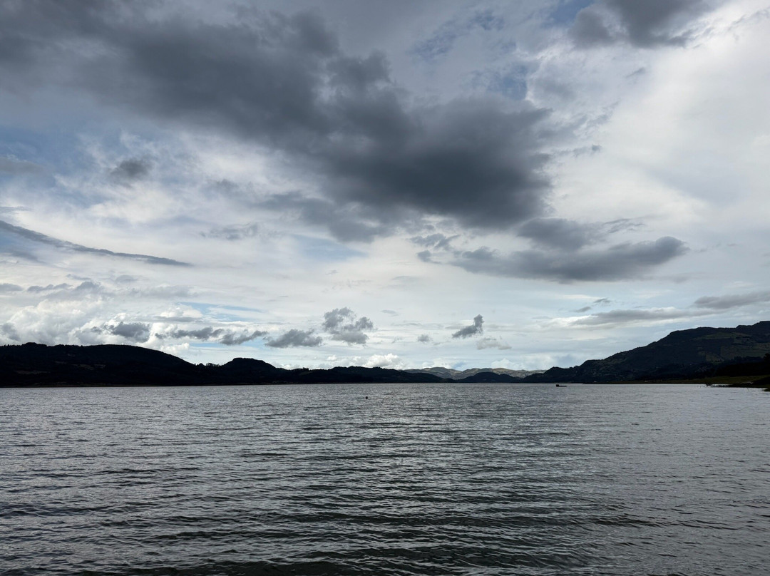 Barlovento Travesías en Velero-Guatavita必去景点