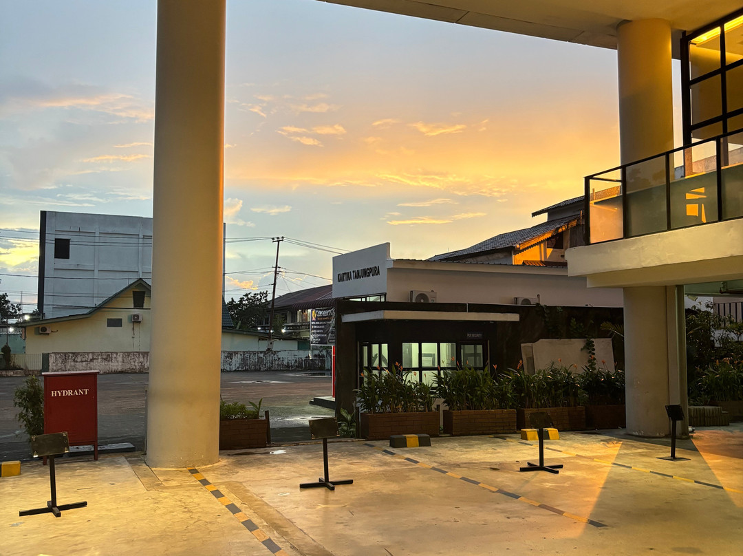 Golden Tulip Pontianak主图