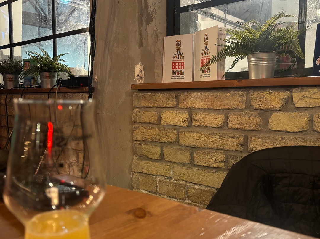 FIRST Craft Beer Brewery & Taproom-布达佩斯必去景点