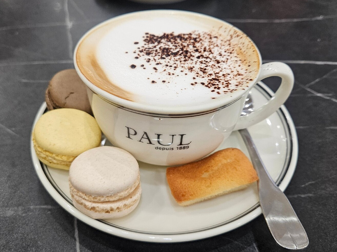 Paul Bakery & Restaurant