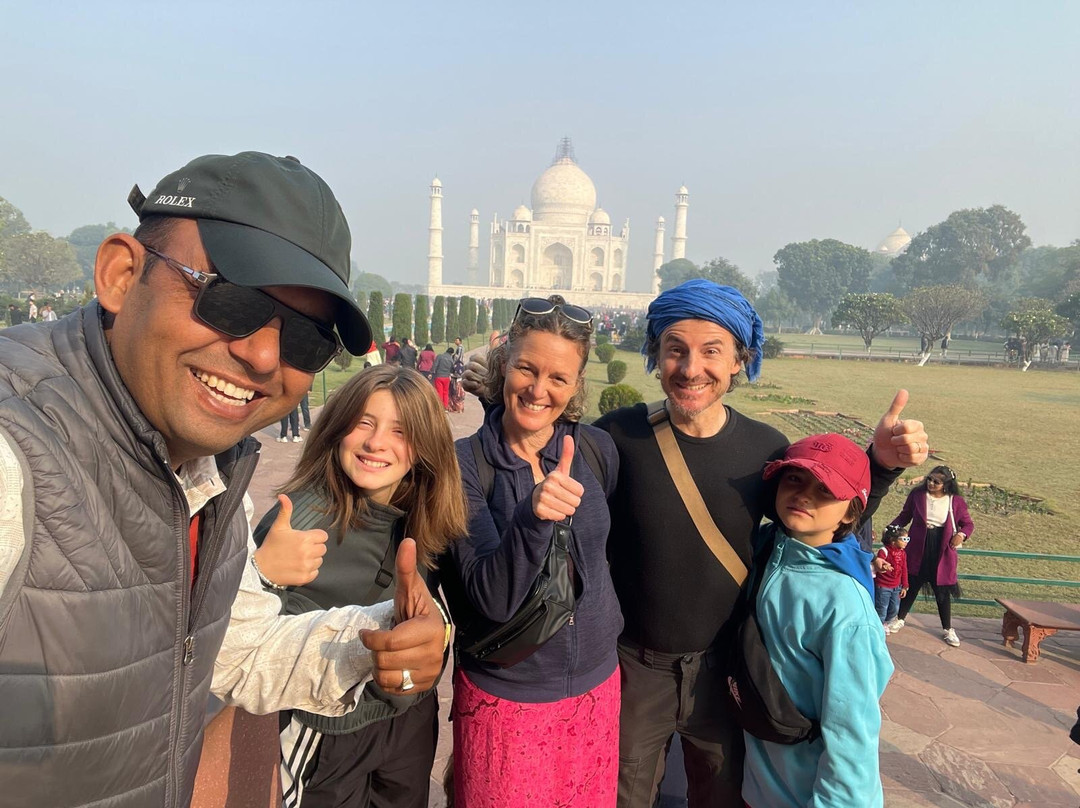 Taj club Holiday-阿格拉必去景点