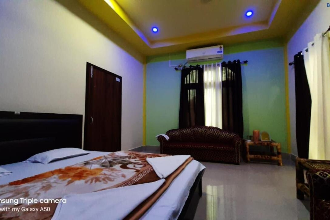Subansiri Lodge