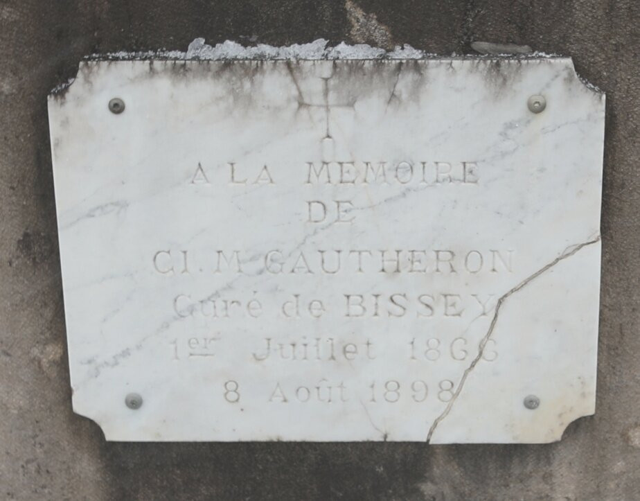 Cimetière de Bissey-sous-Cruchaud-Bissey-sous-Cruchaud必去景点