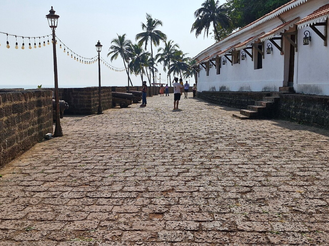 Fort Aguada Beach-果阿必去景点