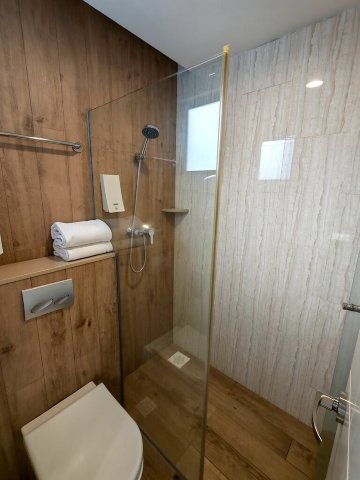 81酒店(优质星)-浴室