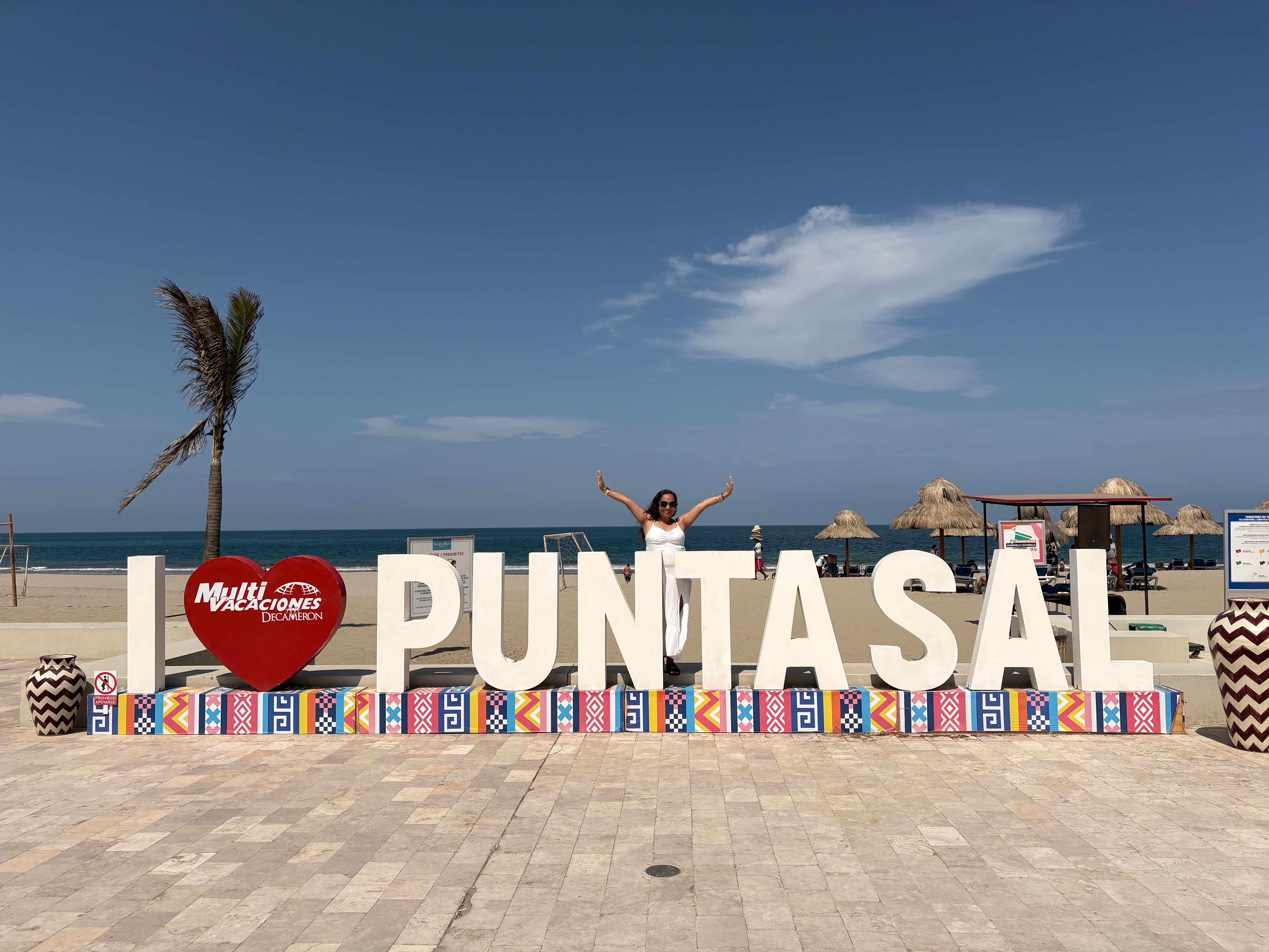 蓬萨尔海滩皇家度假Spa酒店及会议中心-官方