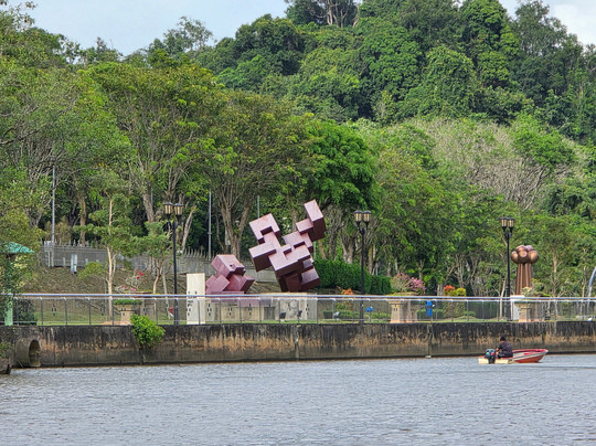 ASEAN Sculptures Garden-斯里巴加湾必去景点