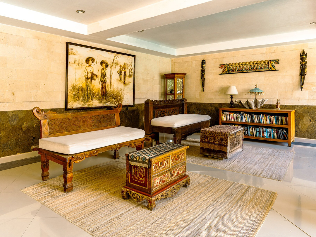 斯里帕拉别墅度假村